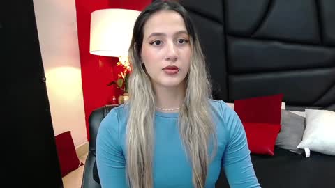 Snapshot of sophia_loreenn chatting on 27, 12, 2024 Sofia online show from 27, 12, 2024