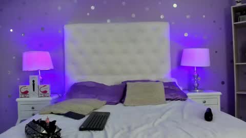 Snapshot of sophia_models chatting on 3, 2, 2025 Sophia online show from 3, 2, 2025