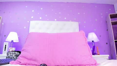 Snapshot of sophia_models chatting on 31, 10, 2025 Sophia online show from 31, 10, 2025