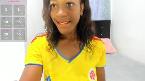 sophia_moons_ online show from 4, 7, 2026