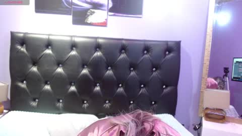 Snapshot of sophia_ny chatting on 26, 12, 2024 SOPHIA online show from 26, 12, 2024