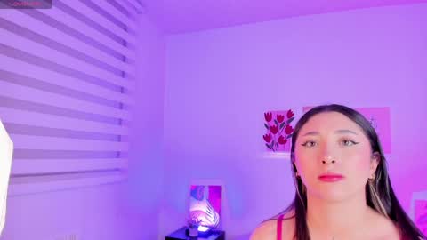 Snapshot of sophia_rhoades_ chatting on 2, 5, 2026 Sophi online show from 2, 5, 2026