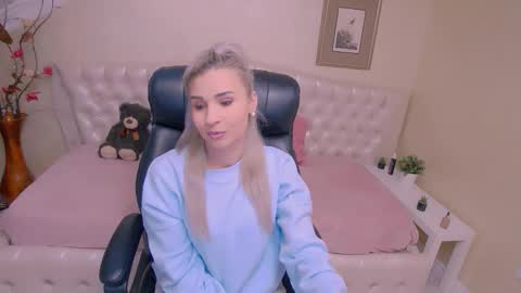 sophia smith4146 online show from 11, 1, 2026