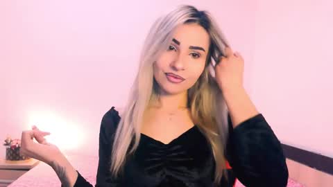 sophia smith4146 online show from 1, 3, 2026