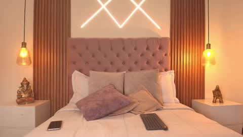 Snapshot of sophia_turneer chatting on 1, 12, 2025 sophia_turneer online show from 1, 12, 2025