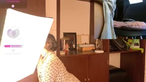 Snapshot of sophiadumont chatting on 9, 9, 2025 Sophia online show from 9, 9, 2025