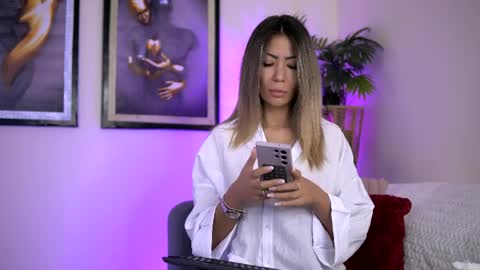 Snapshot of sophiapotts chatting on 7, 4, 2026 Sophie online show from 7, 4, 2026