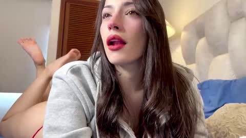 Snapshot of sophiarommie chatting on 15, 3, 2026 sophiarommie online show from 15, 3, 2026