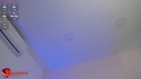 Snapshot of sophiarossee chatting on 22, 10, 2025 Sofi online show from 22, 10, 2025