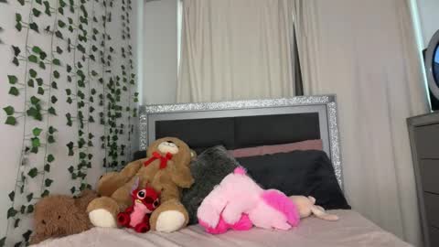 Sophia online show from 14, 2, 2026