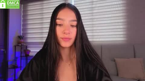 Snapshot of sophie_bbs chatting on 12, 1, 2026 Sophie online show from 12, 1, 2026