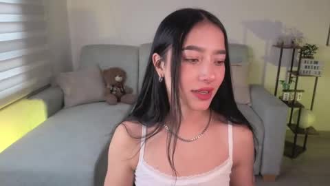 Snapshot of sophie_bbs chatting on 31, 3, 2026 Sophie online show from 31, 3, 2026