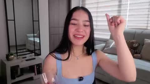 Sophie  online show from 8, 7, 2026