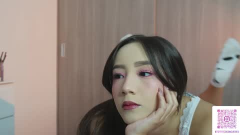 Sophie or Sof online show from 12, 4, 2026