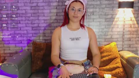 Snapshot of sophie_new25 chatting on 18, 3, 2026 sophie_new25 online show from 18, 3, 2026