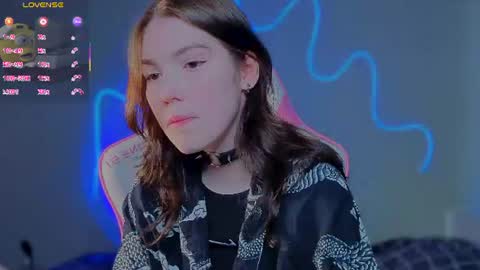 sophie_nomenal_ online show from 20, 6, 2026