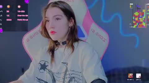 sophie_nomenal_ online show from 29, 7, 2026