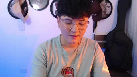 Snapshot of sophie_ross1 chatting on 10, 4, 2026 sophie_ross1 online show from 10, 4, 2026