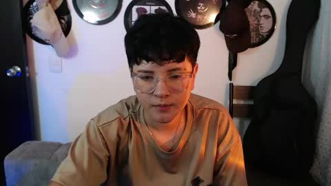 Snapshot of sophie_ross1 chatting on 13, 4, 2026 sophie_ross1 online show from 13, 4, 2026