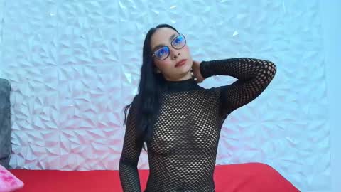 sophie_willow online show from 7, 3, 2026