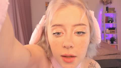 Sophie  online show from 21, 1, 2025