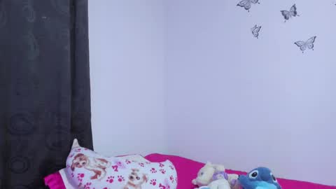 Snapshot of sophieewoods chatting on 22, 2, 2025 Sophie Woods  online show from 22, 2, 2025