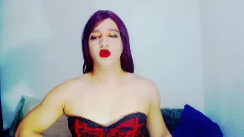 Snapshot of sophiehillsxo chatting on 5, 2, 2026 sophiehillsxo online show from 5, 2, 2026
