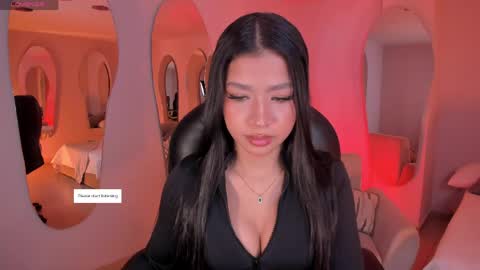 Snapshot of sophiehouston_ chatting on 9, 5, 2026 Sophie Houston online show from 9, 5, 2026