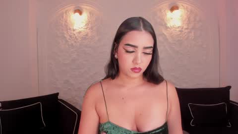 Snapshot of sophielanne chatting on 1, 4, 2026 Sophie online show from 1, 4, 2026