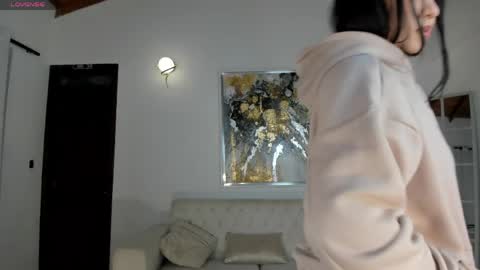 Snapshot of sophielanne chatting on 12, 4, 2026 Sophie online show from 12, 4, 2026