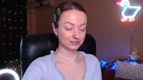 Snapshot of sophieleroux chatting on 15, 3, 2026 sophieleroux online show from 15, 3, 2026