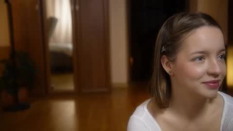 Sophie  Next stream  3 online show from 12, 10, 2025