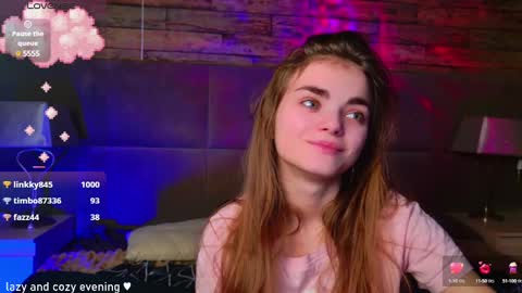 Sophie and my bestie Mandy    online show from 6, 12, 2024