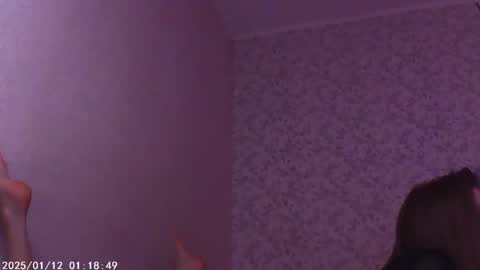 Sophie and my bestie Mandy    online show from 11, 1, 2025