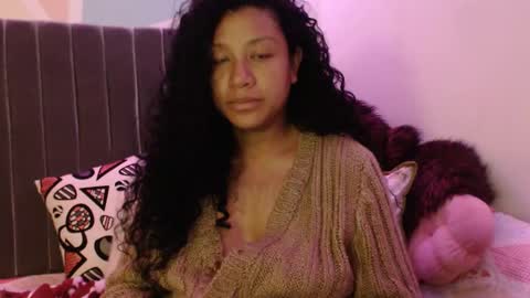 Sophia this is not my real name online show from 29, 11, 2025