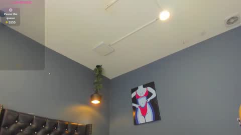 Sophie Taylor online show from 1, 2, 2025