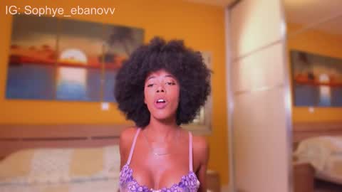 Snapshot of sophye_ebanov chatting on 3, 10, 2025 SEE U HERE OF online show from 3, 10, 2025