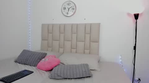 Snapshot of sopphiefox chatting on 30, 3, 2026 Sofia online show from 30, 3, 2026