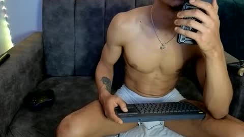 businessman online show from 7, 6, 2026