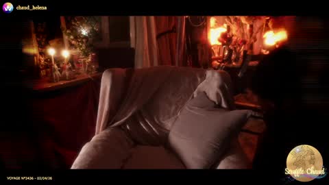 Snapshot of souffle_chaud chatting on 2, 4, 2026 . . online show from 2, 4, 2026