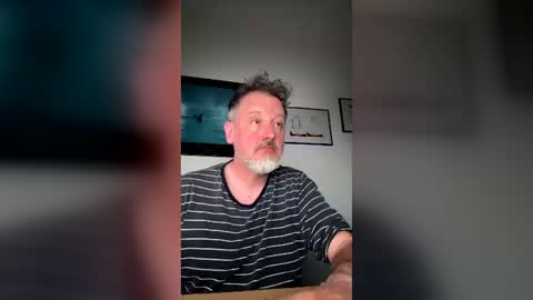 Snapshot of soundshark1974 chatting on 14, 6, 2026 Soundshark online show from 14, 6, 2026