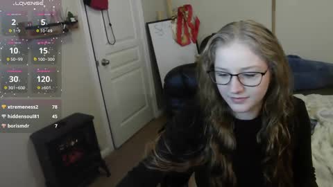 Snapshot of southerbunny chatting on 13, 12, 2024 Bunnydathug online show from 13, 12, 2024