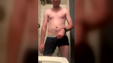 Snapshot of southernblueyes chatting on 6, 4, 2026 Southernblueyes online show from 6, 4, 2026