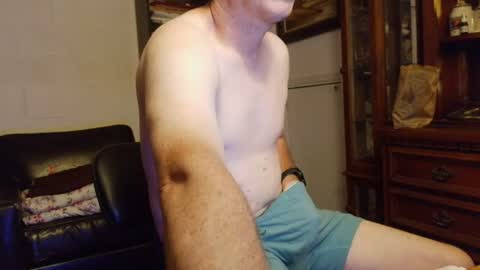 Snapshot of southernblueyes chatting on 19, 6, 2026 Southernblueyes online show from 19, 6, 2026