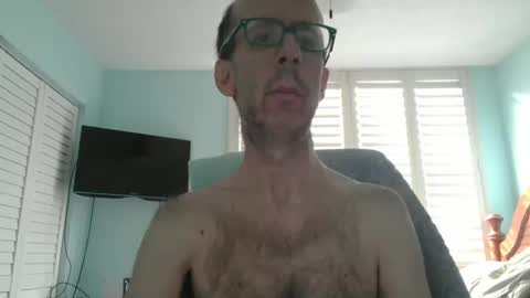 Snapshot of southflaman chatting on 21, 10, 2025 ScorpioKobra online show from 21, 10, 2025