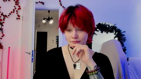 Snapshot of sova_energy chatting on 4, 4, 2026 Leah online show from 4, 4, 2026