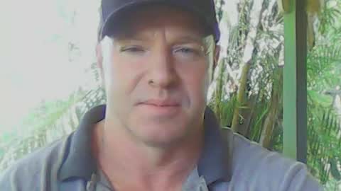 Snapshot of soveryhandsome chatting on 8, 4, 2026 soveryhandsome online show from 8, 4, 2026