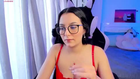 Snapshot of soy___lili chatting on 17, 1, 2025 Lili online show from 17, 1, 2025