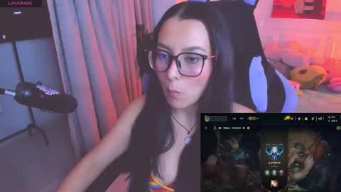 Snapshot of soy___lili chatting on 13, 3, 2026 Lili online show from 13, 3, 2026