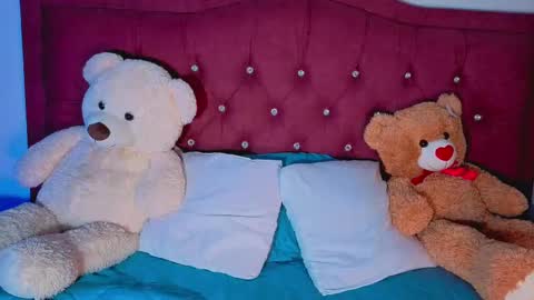 sheila smitt  online show from 10, 9, 2025